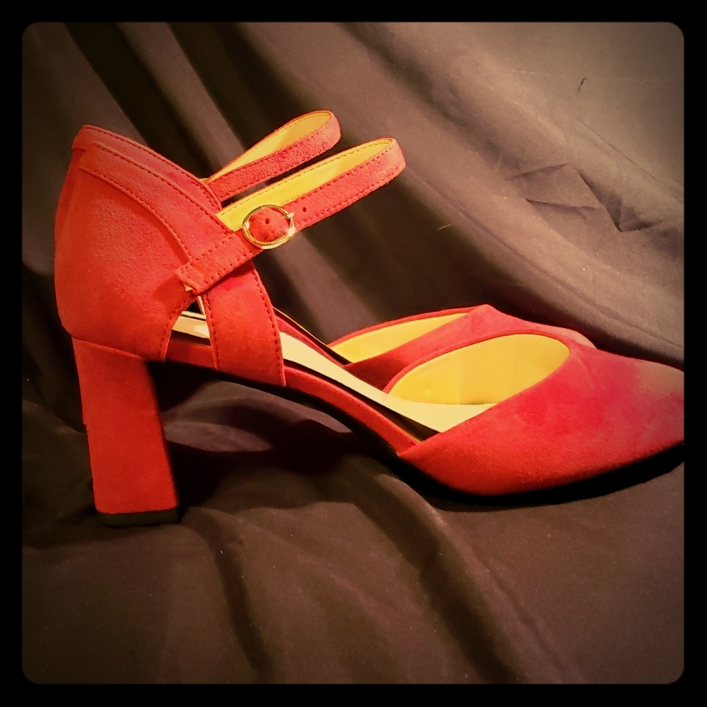 NEW Red Suede Heels by Alex Marie, Size 12